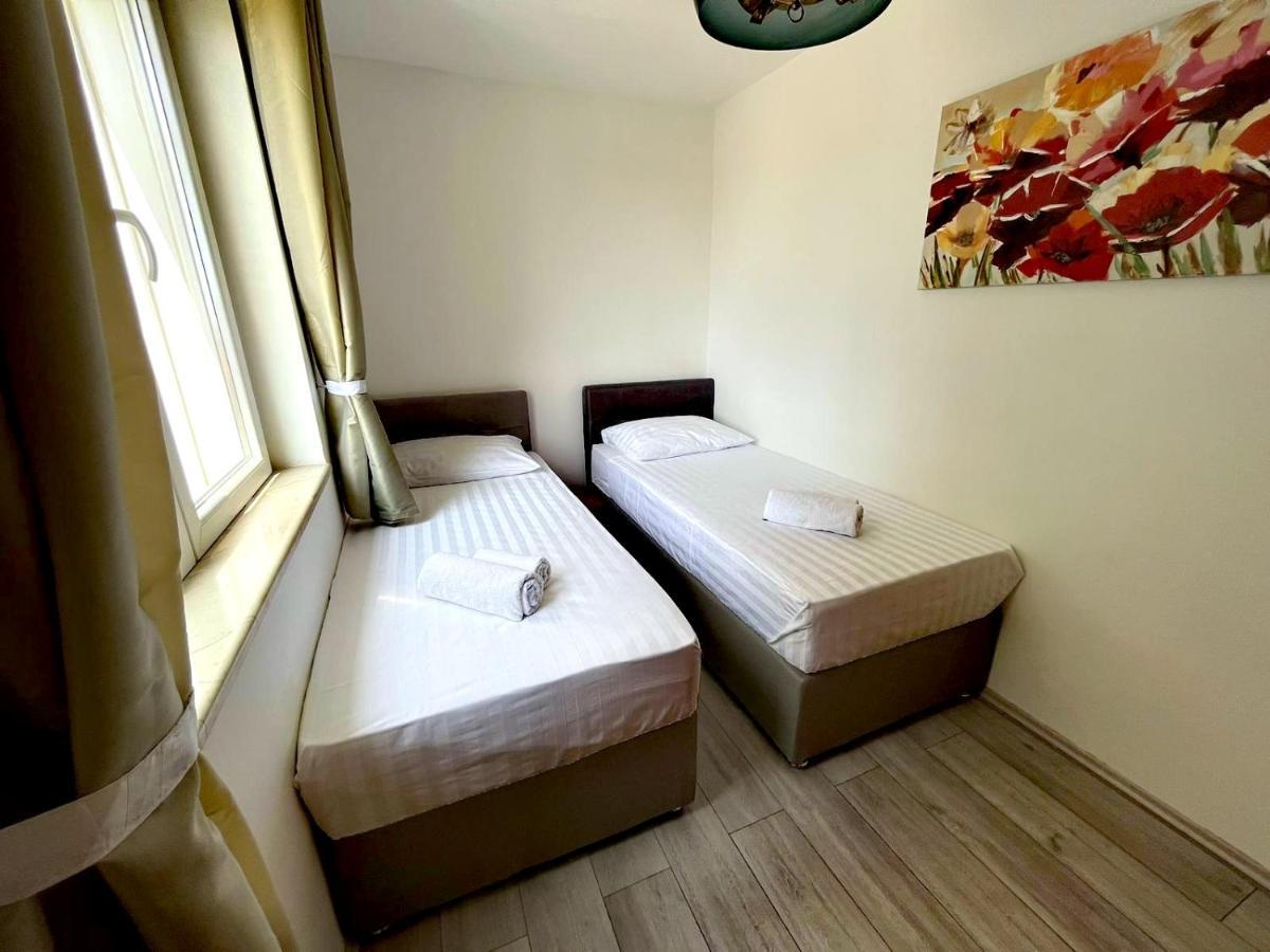 Apartment Gallery - View Of The Old Town & Free Parking Dubrovnik Dış mekan fotoğraf